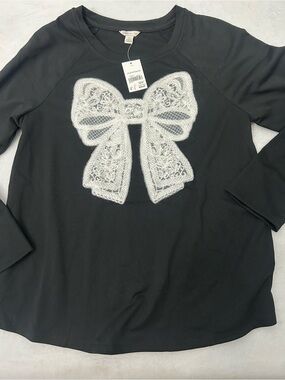 Cato Black Long Sleeve Top with White Lace Bow Applique